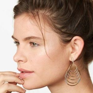 Stella & Dot Prima Chandelier Earrings LIKE NEW